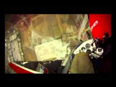 FLIGHT DISPLAY "HALCONES" - FIDAE 2012