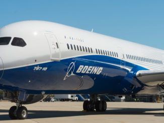 HANGAR X - Boeing recibió la certificación de la FAA para su modelo 787-10