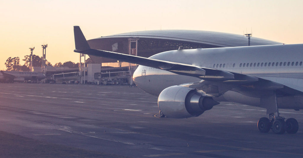 HANGAR X - El Aeropuerto de Carrasco recibió su certificación bajo normas LAR