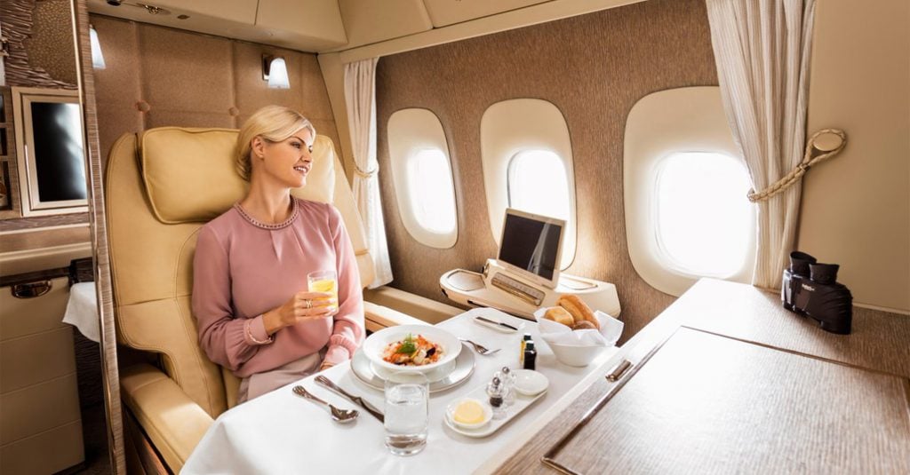 HANGAR X - Emirates busca Tripulantes de cabina en Argentina