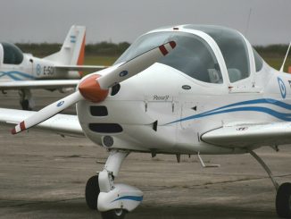 HANGAR X - Primer vuelo solo para pilotos del CBCAM