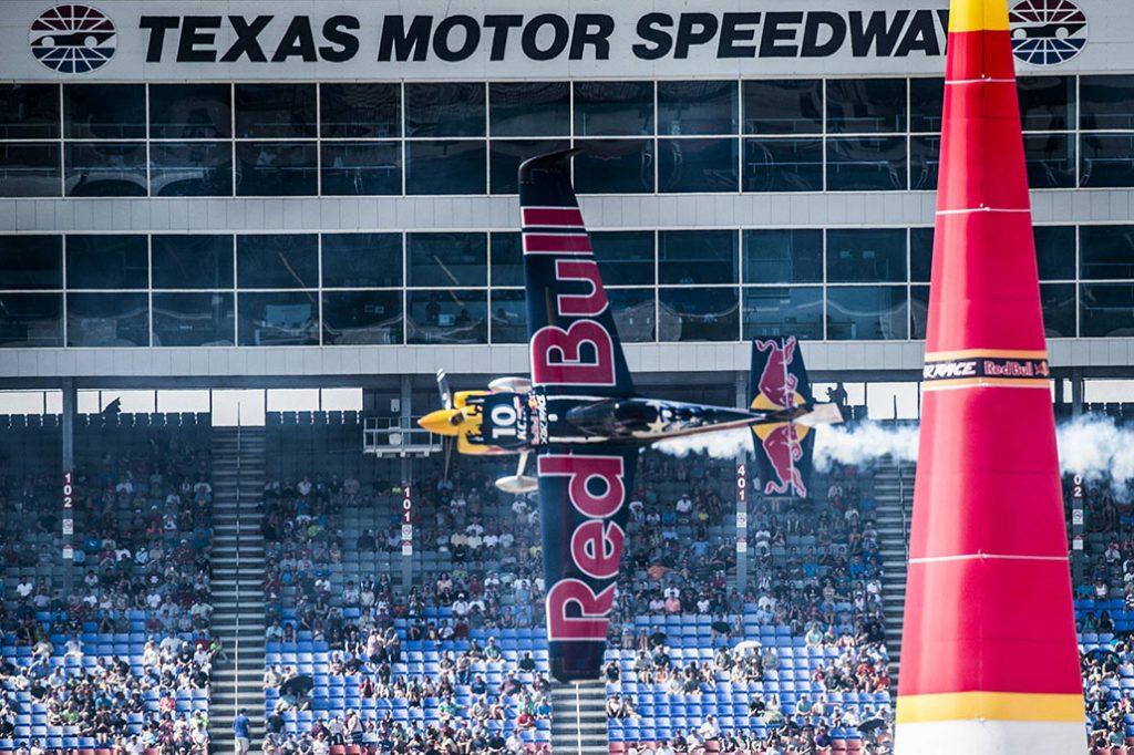 HANGAR X - Red Bull Air Race, Kirby Chambliss at Texas Motor Speedway 2015 (Ph: Armin Walcher/RBAR)