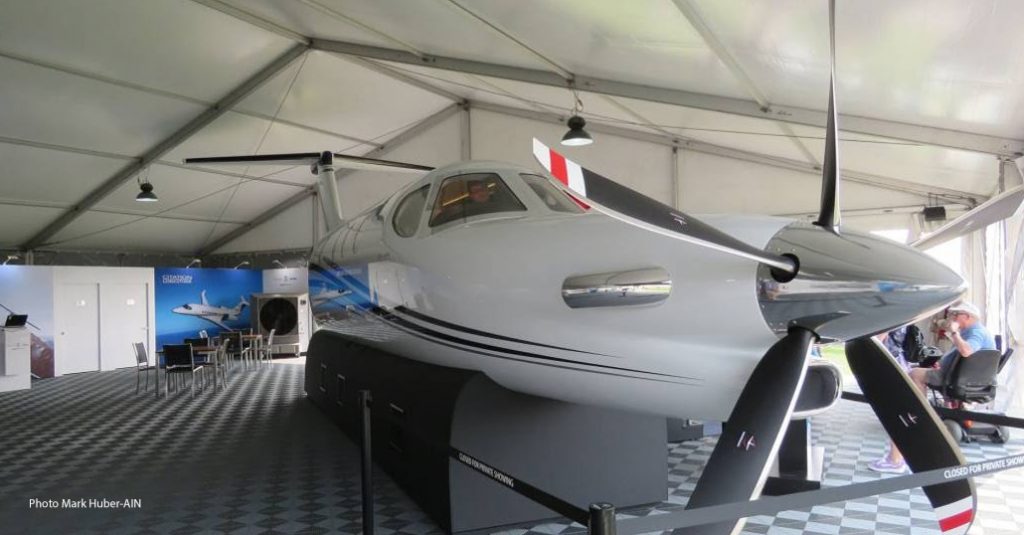 AirVenture 2018 - Textron Aviation presentó la mockup del Cessna Denali