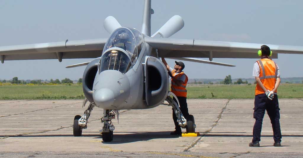 IA-63 Pampa III - Fuerza Aérea Argentina (A-704) / FAdeA