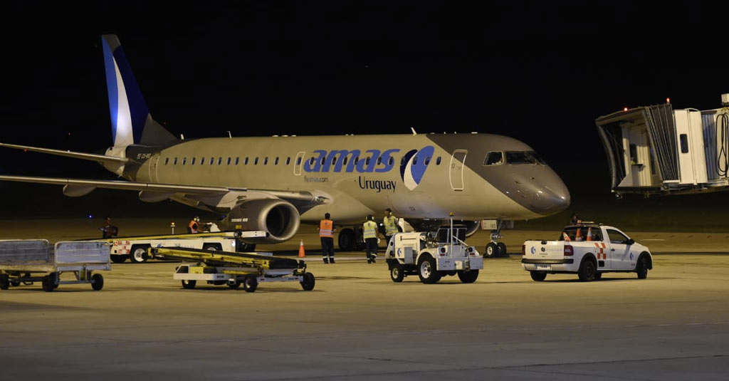 Embraer E190 - Amaszonas Uruguay_144