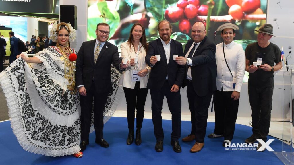 FITUR 2024 | Air Europa: renovación del acuerdo con VisitPanamá
