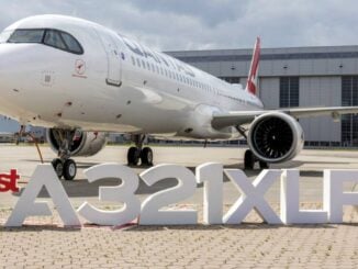 Primer Airbus A321XLR de Qantas en la línea de entrega de Airbus en Hamburgo