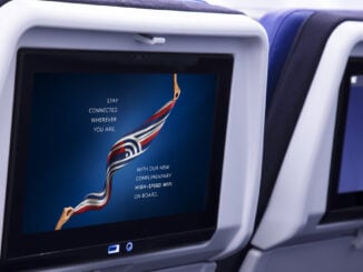 Pantalla de cabina de Air France anunciando wifi gratuito de alta velocidad con Starlink