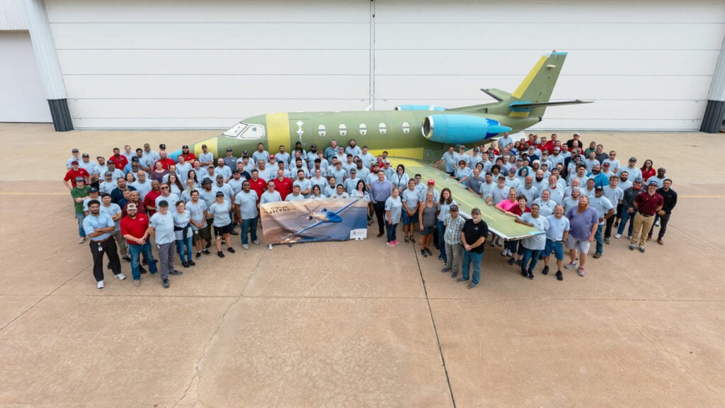 Primer Cessna Citation Ascend de producción presentado en Wichita junto al equipo de Textron Aviation