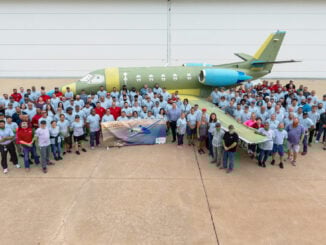 Primer Cessna Citation Ascend de producción presentado en Wichita junto al equipo de Textron Aviation