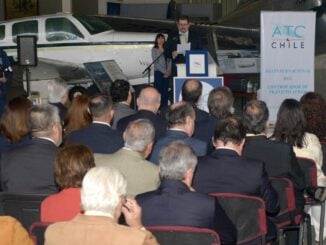 Ceremonia del Día Internacional del Controlador de Tránsito Aéreo en Chile, organizada por el Colegio de Controladores en el Museo Nacional Aeronáutico y del Espacio.