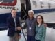 Thomas Bosshard entrega el primer Pilatus PC-12 PRO a los propietarios Ravi y Pheroza Arcot en Estados Unidos.
