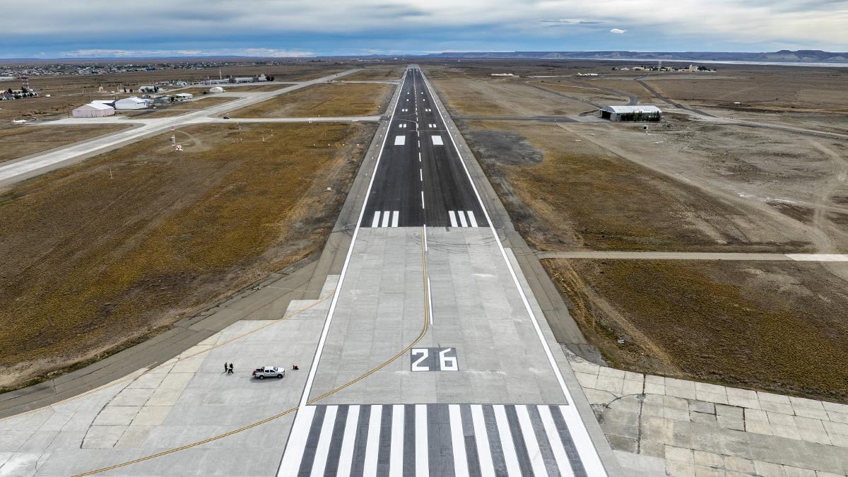 Aeropuerto de Río Gallegos: Reinicio de operaciones con pista renovada y mayor seguridad