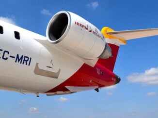 Avión de la flota de Air Nostrum (Iberia Regional) en plataforma.