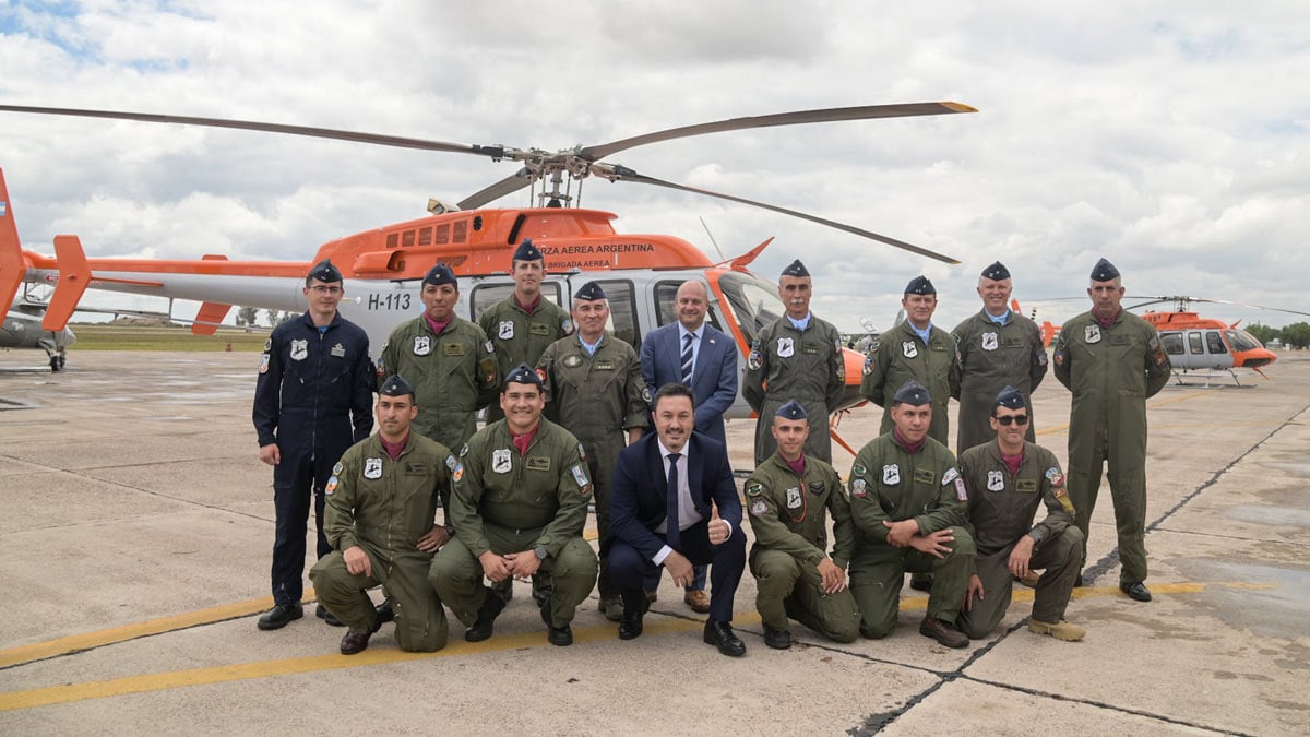 La Fuerza Aérea Argentina refuerza el rescate en alta montaña con nuevos helicópteros