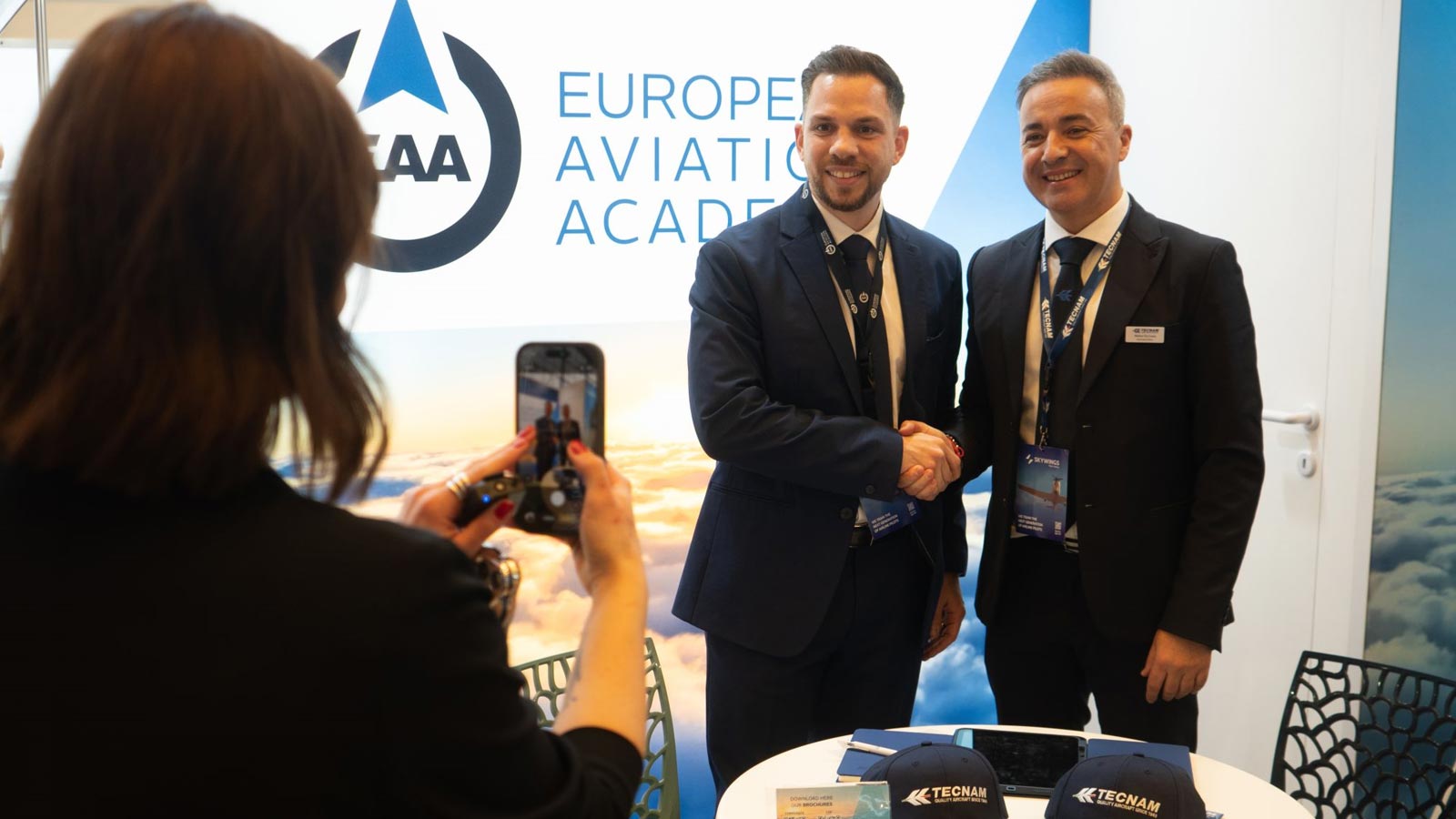 European Aviation Academy amplía su flota de entrenamiento con Tecnam P2006T NG