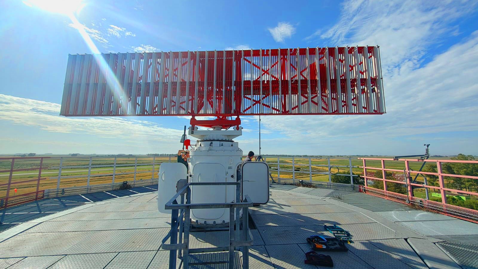Vigilancia aérea: La actualización del radar de Pehuajó fortalece la gestión del tránsito en una región clave