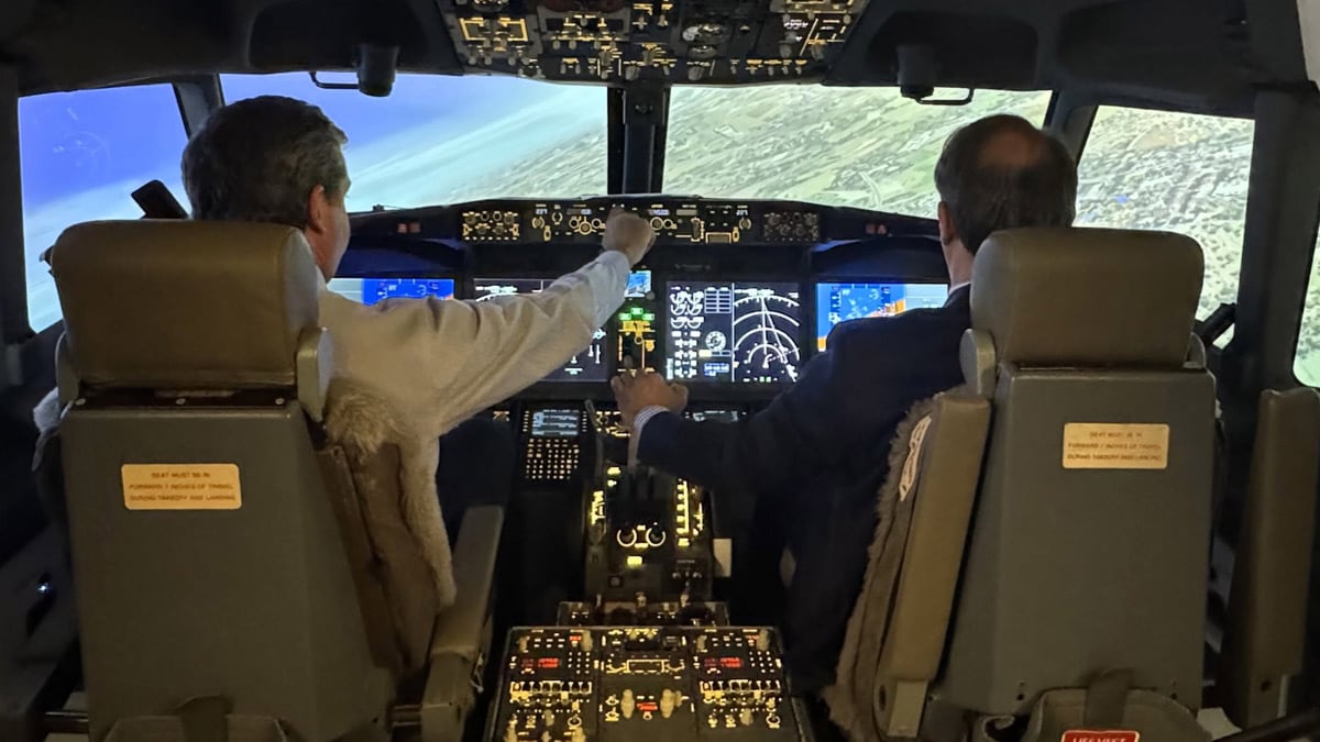 Flyschool Air Academy incorpora un simulador de Boeing 737 MAX en Madrid